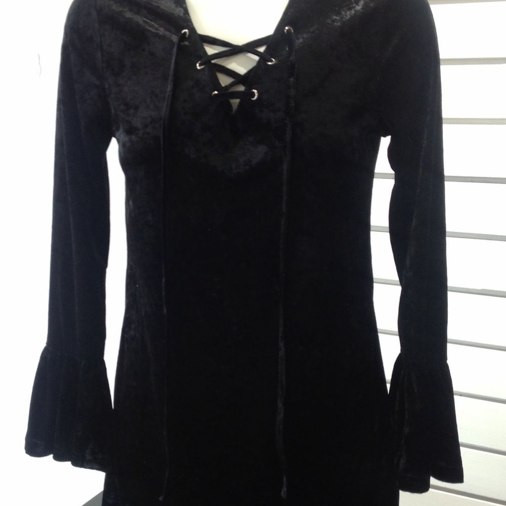 NEW!!  Black velvet tunic by Adore!